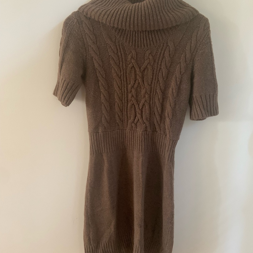 Loft Cable Knit turtle neck short sleeve sweater